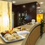Ξενοδοχείο Bv President 4*