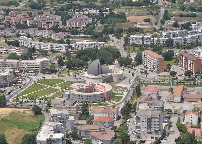 Bv President מלון רנדה